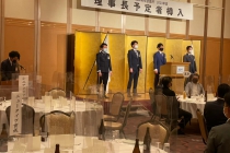 LINE_ALBUM_2023年度理事長予定者樽入_220915_20