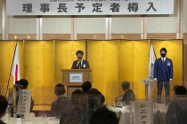 LINE_ALBUM_2023年度理事長予定者樽入_220915_6
